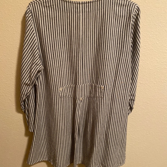 Tulip Tunic💗 - Picture 6 of 7